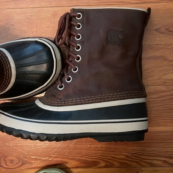 Sorrel womens waterproof boots - Picture 3 of 4